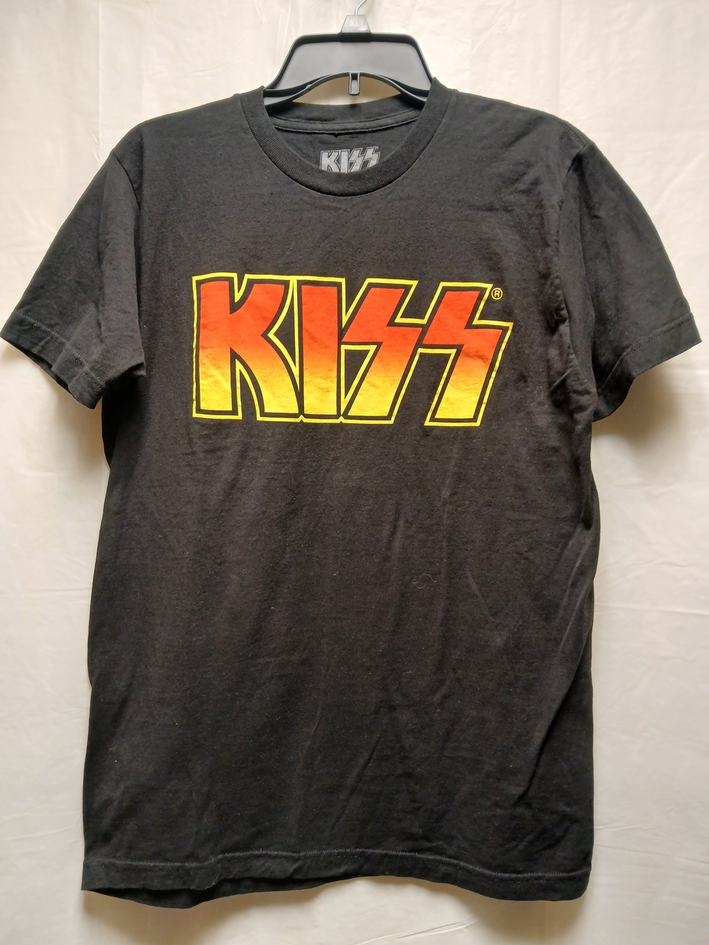 Kiss Black Tee with Red-to-Yellow Gradient Logo